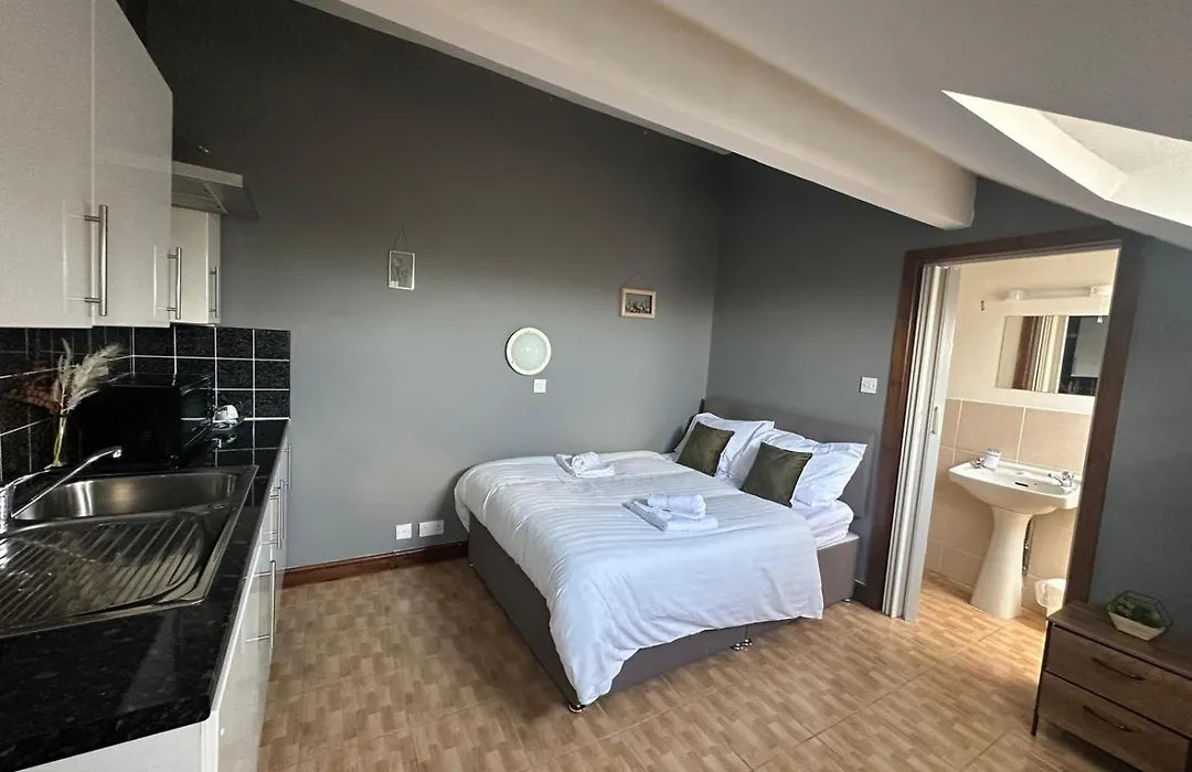 Manchester Stay Hotel - Free Parking-1